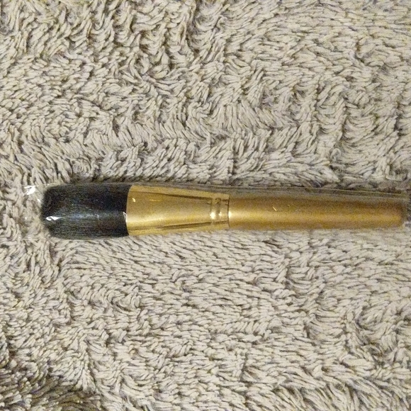 JOAN RIVERS BEAUTY MAKEUP BRUSH - Picture 1 of 1